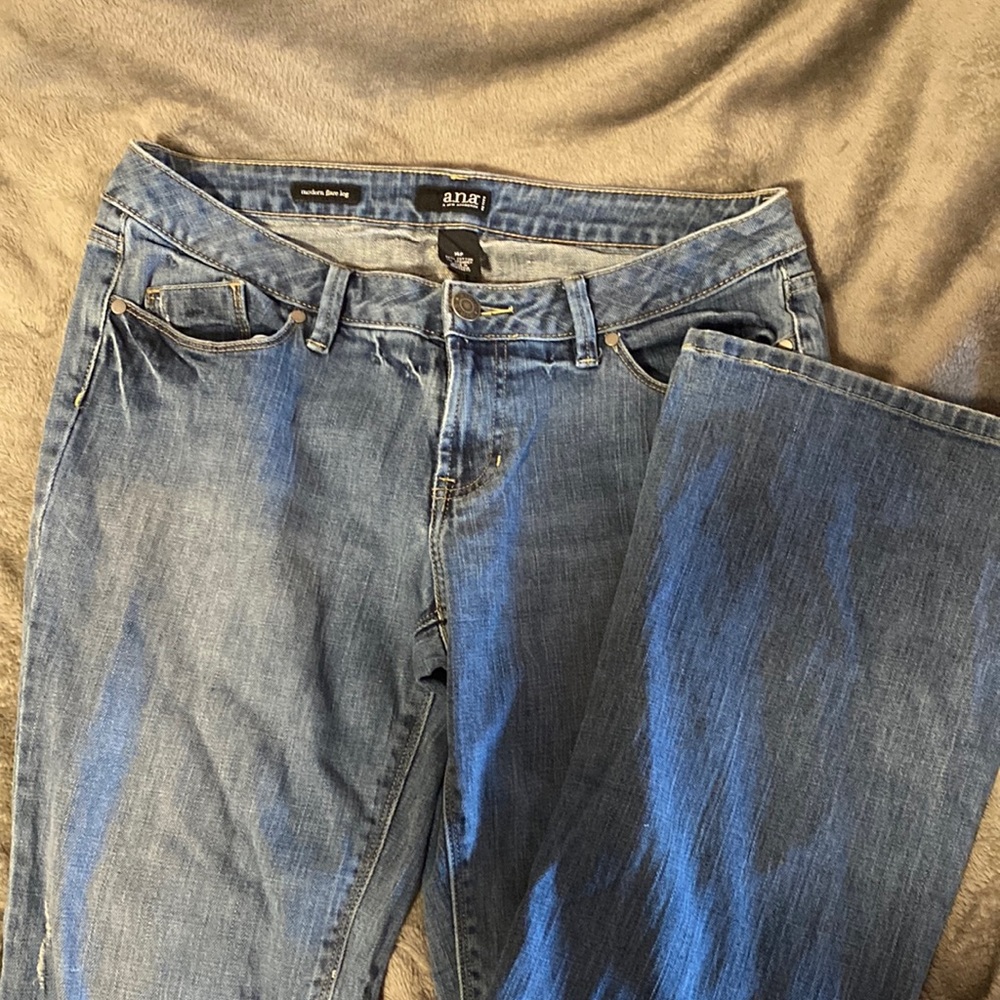 Flare leg jeans